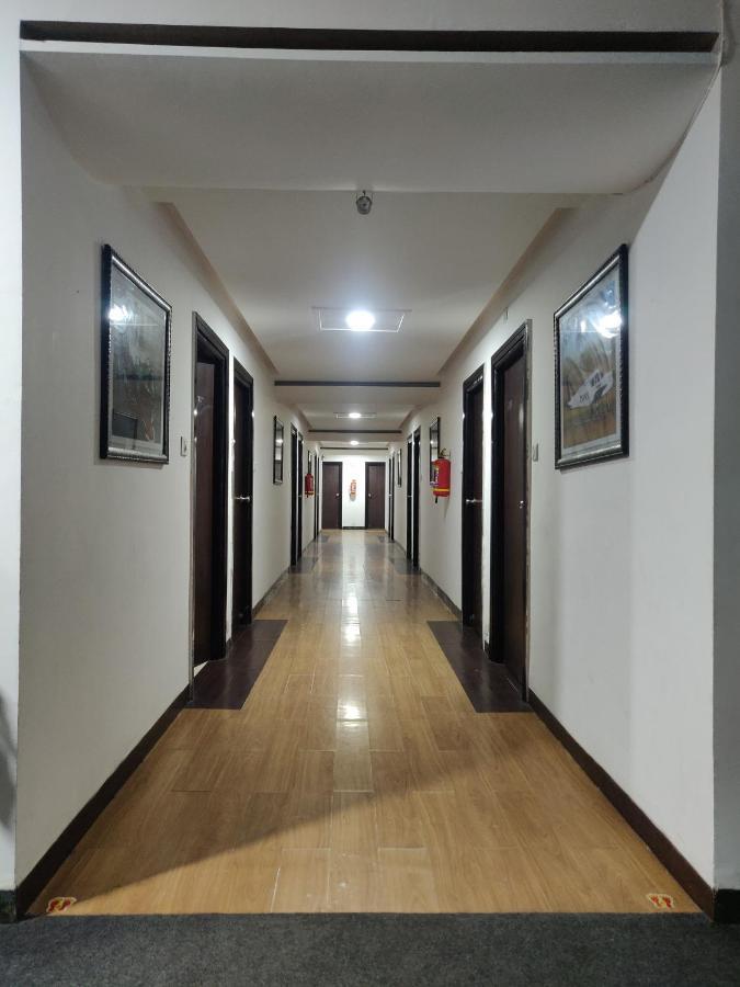 Hotel Grand Suites Indore Exterior foto
